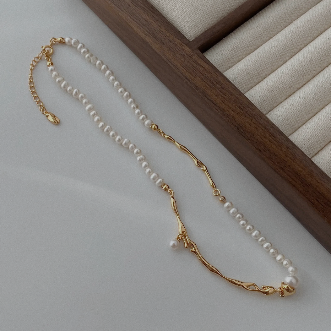 Alana Pearl Necklace