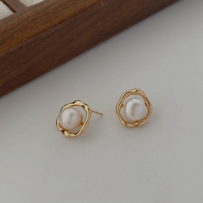 Lustrous Pearl Earrings