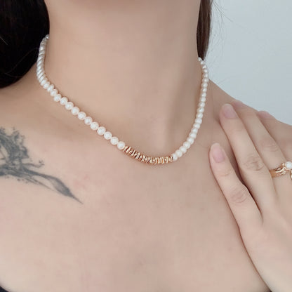 Gleam Pearl Choker Necklace